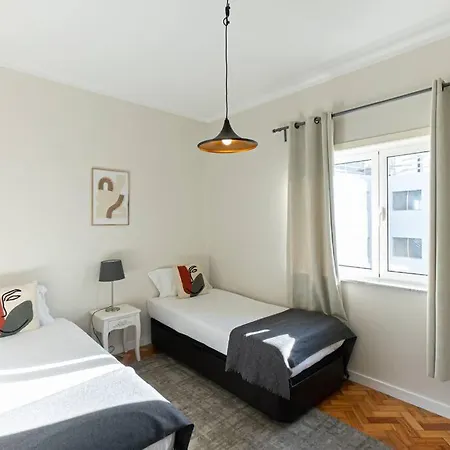 Aliados 3 Bed Porto